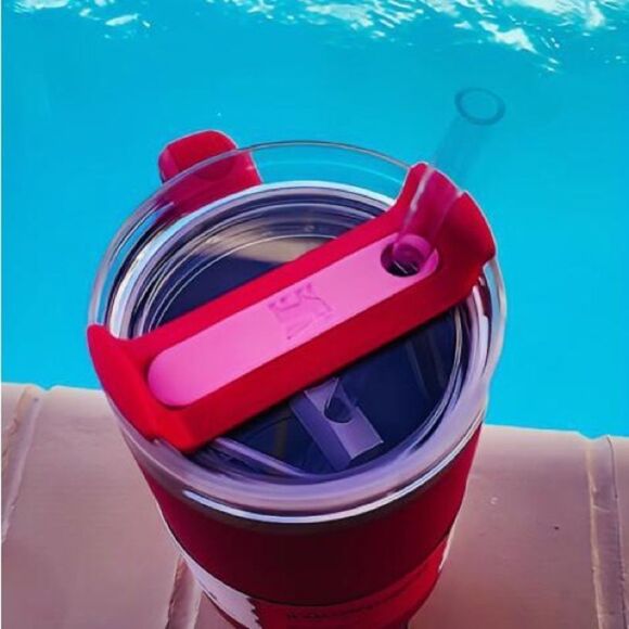 Stanley Pink Cosmo Valentines Day 40 oz FlowState Quencher Tumbler - Picture 3 of 3